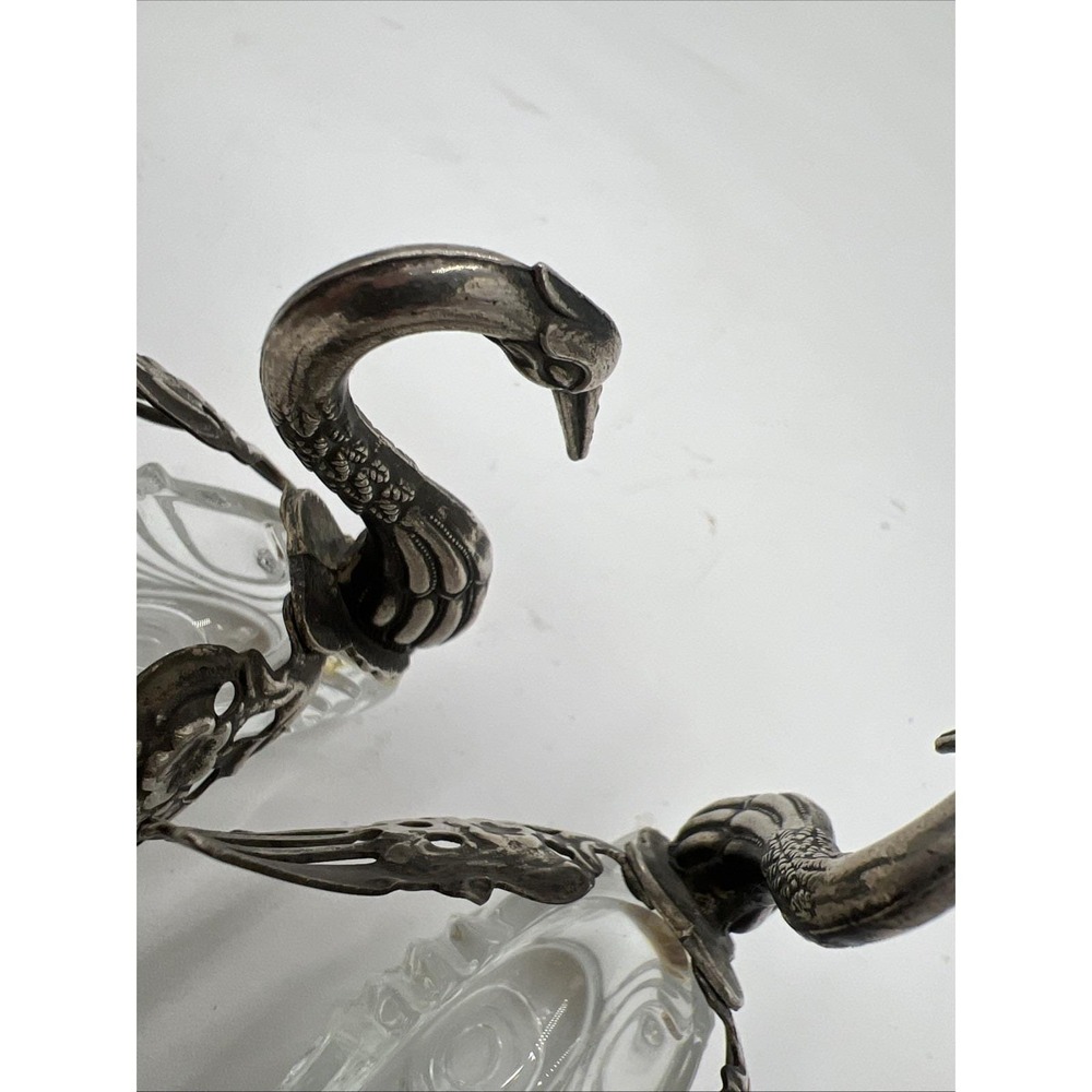 Vintage Swan Salt Cellars, Silver Plated, Articulated Wings, Clear Glass, Pair - Picture 10 of 11